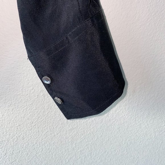 ❤️SOLD❤️J. Crew Blythe 100% Silk Blouse Button Dow - Picture 6 of 8